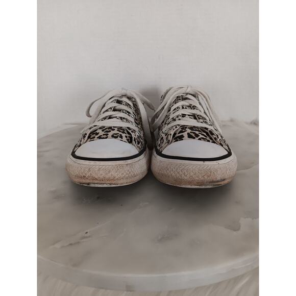 Converse All Star Low OX Youth Size 2 Sneaker Cheetah Print 366297F - Picture 3 of 13